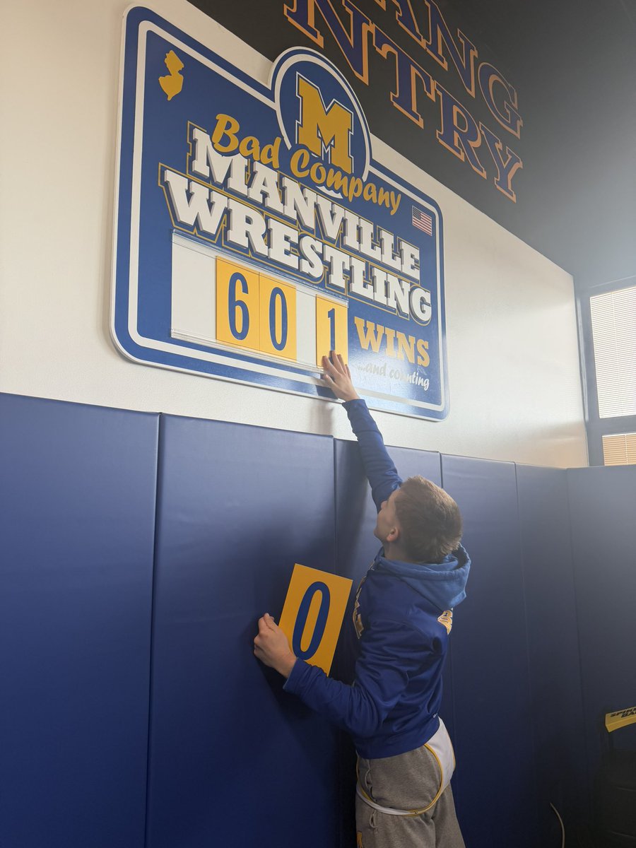 HorsePowerMHS's tweet photo. The Mustangs finish the team season 32-1 tying the state record for dual meet wins in a season.  We also hit 600 W’s as a program with our win over South Brunswick.

The Road to AC begins with the district tournament next Saturday at Hunterdon Central 

@Jake_Aferiat @HSSportsNJ https://t.co/KBGNTy6pV8