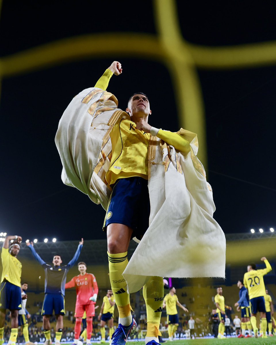 #متصدر_لاتكلمني 😮‍💨💛