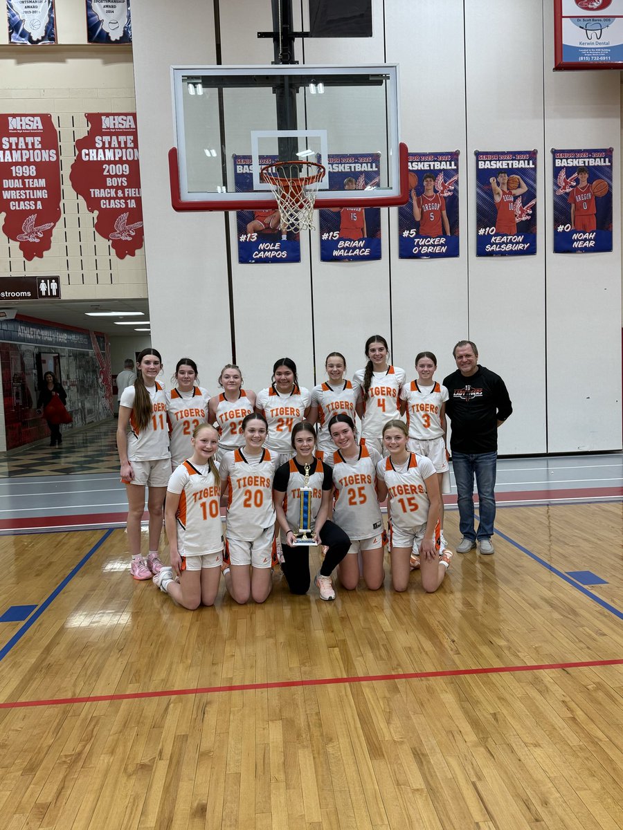 ByronLadyTigers's tweet photo. Congrats to the 8th grade girls on winning the Oregon tournament championship! https://t.co/0I9G9JhcpT