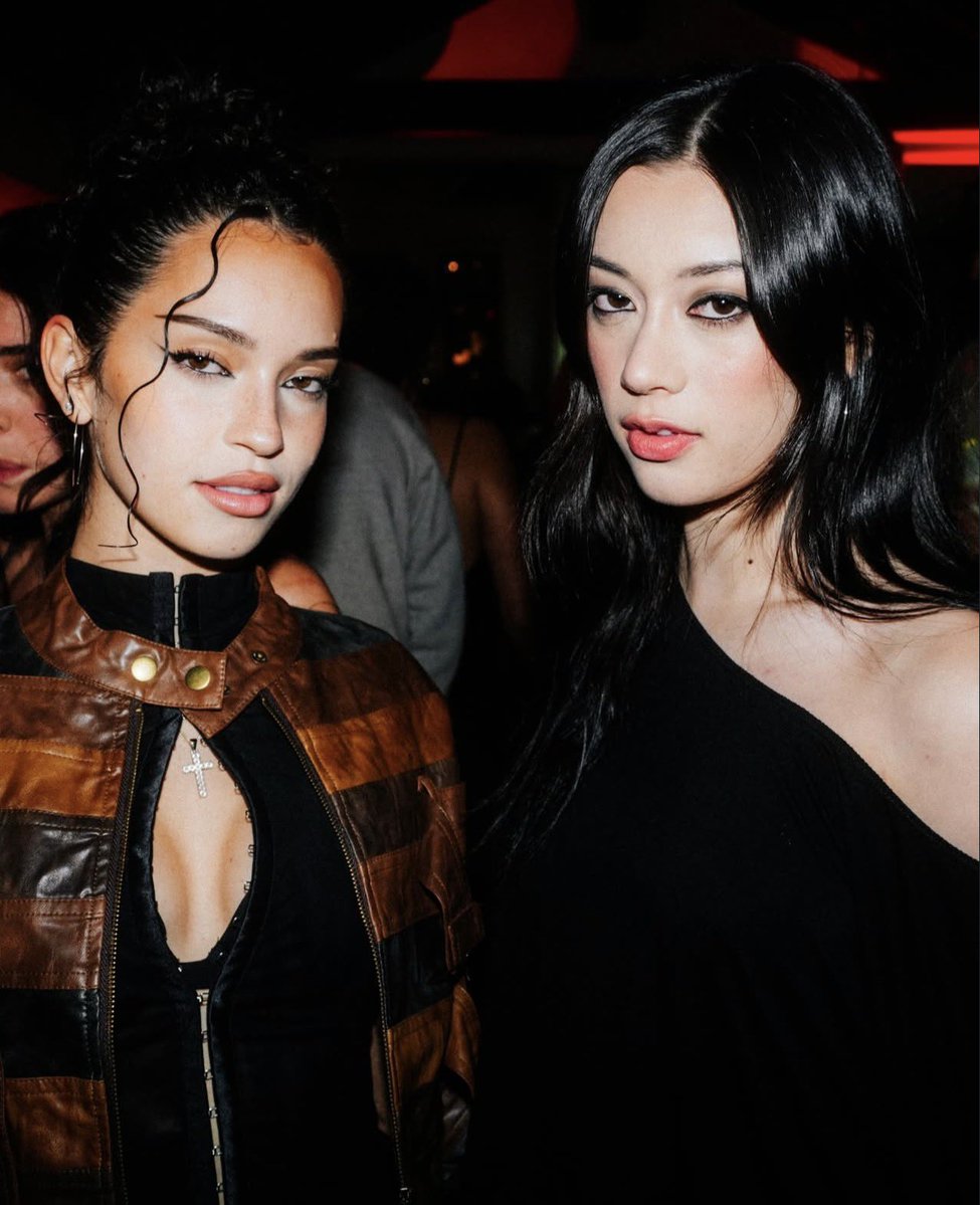 EYEKONS WORLD tweet media