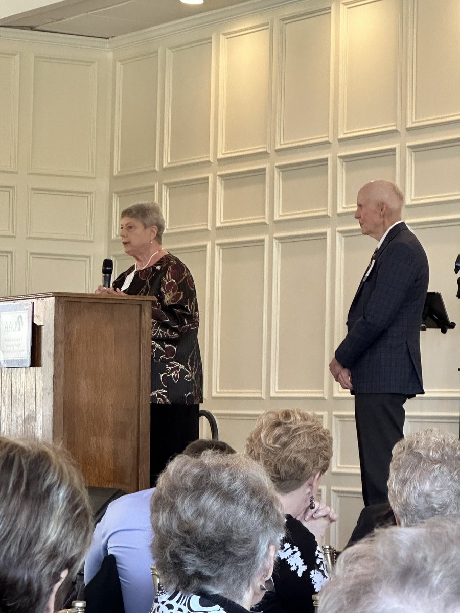 pratt_michael's tweet photo. It was important to take time today from the campaign to celebrate and honor Anne Wilson Vallette as the Education Honoree at the NHC AAUW Outstanding Women Awards Luncheon. Anne is the best and been so inspirational in her focus on student outcomes in education. Congratulations Anne!
@TomballISD @KleinISD @CyFairISD