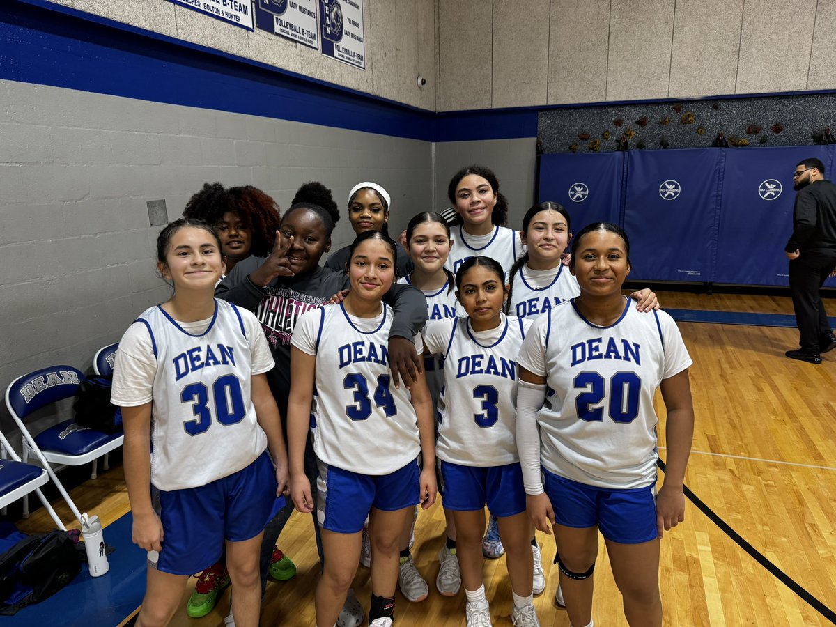Dean Middle School tweet media