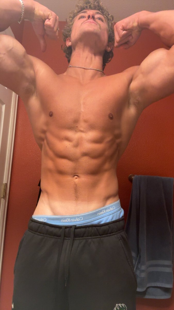 Jacked Chris tweet media
