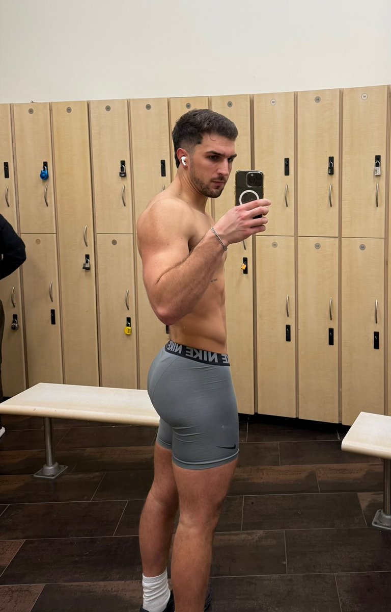 ✩ ✩ ✩ tweet media