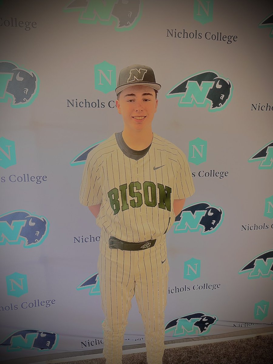 JDDish2's tweet photo. Had an amazing time at Nichols college these past two days. I want to thank Nichols coaching staff for the opportunity and the players for having me overnight! #uncommitted2027 https://t.co/KeMpWvQOzt