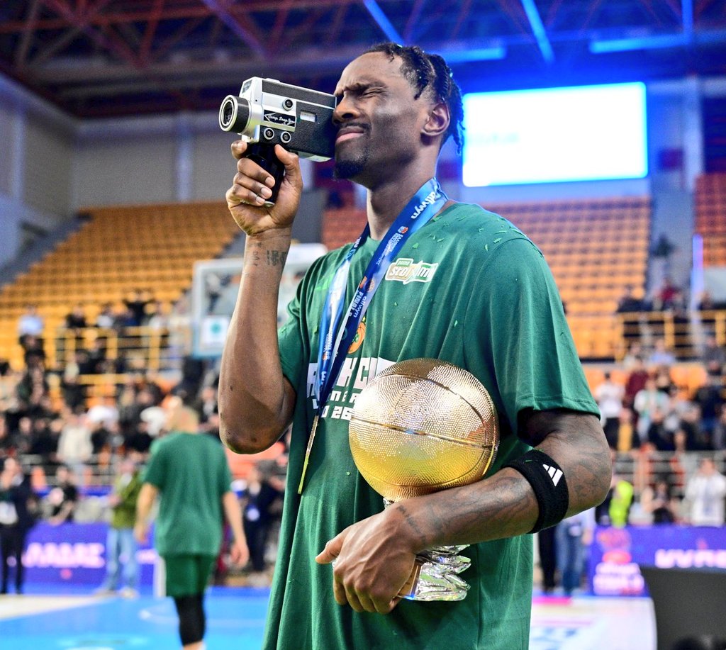 dikactic's tweet image. 