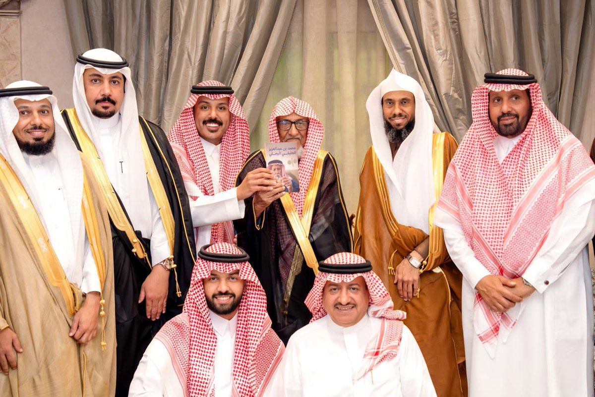 قام وفد من أسرة الجليفي البجلية بزيارة للشيخ أحمد بن معيض الدهيسي المالكي البجلي شيخ قبائل بني دهيس بتاريخ ١٤٤٧/٩/٢ بالرياض وخلال اللقاء سلم أ.فهد بن خالد بن محمد الجليفي نسخة من الكتاب الذي يوثق سيرة جده للشيخ أحمد وذلك بحضور الشاعر محمدحمدان المالكي والإعلامي أحمدهشام المالكي.