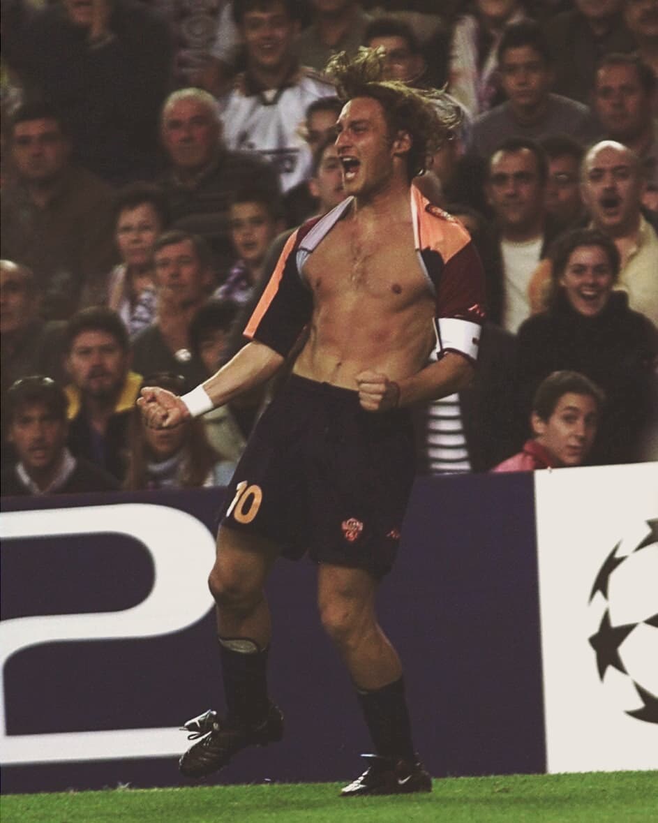 AS Roma Pics That Go Hard tweet media