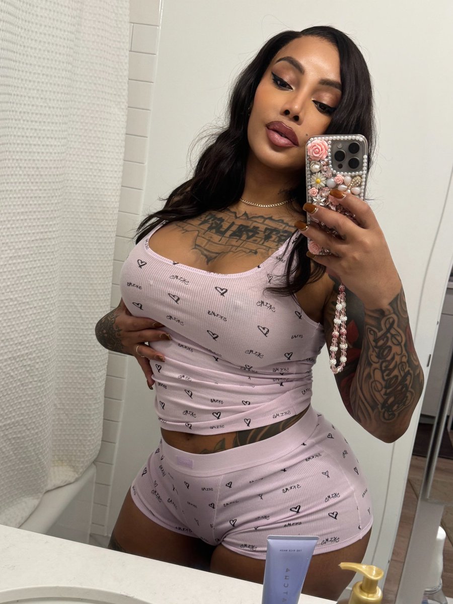 THEE TATTED BRAT$| QUEENS NEW YORK tweet media