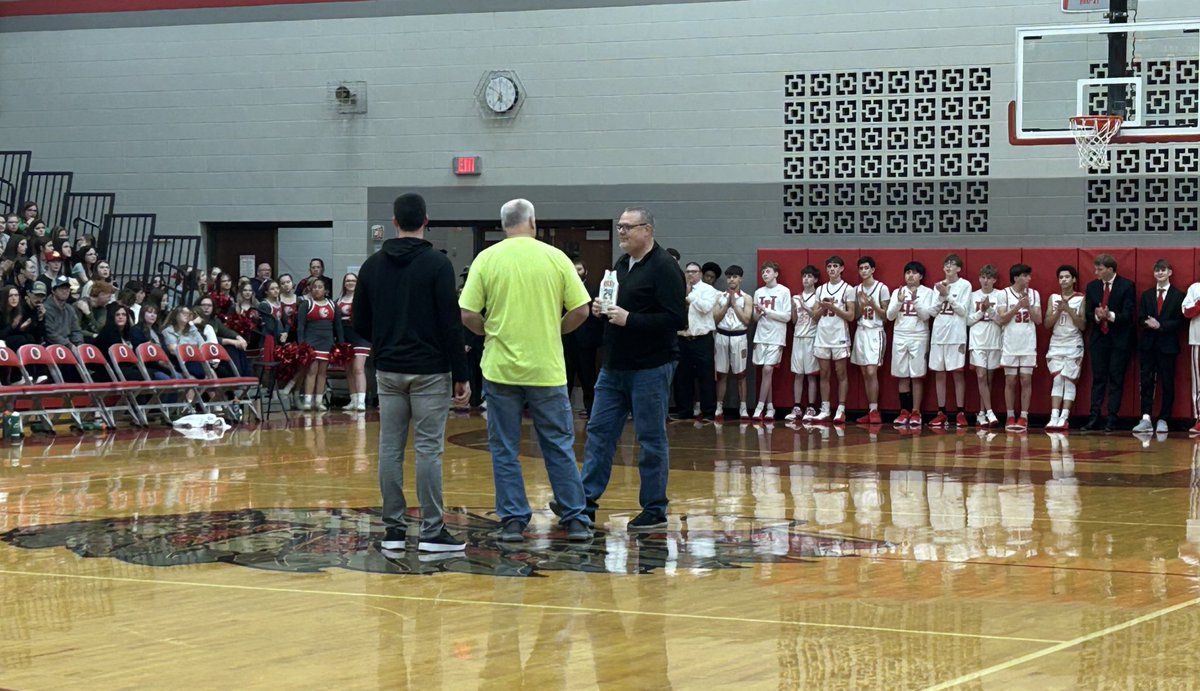 HL Boys’ Basketball tweet media