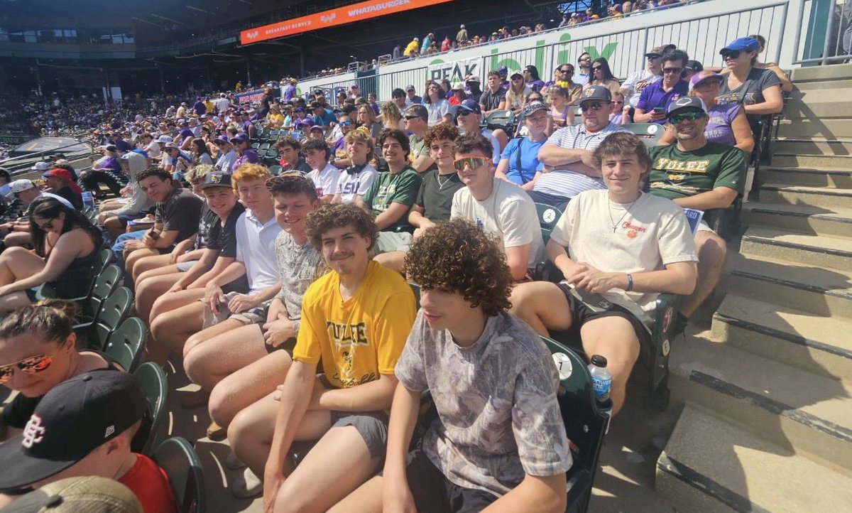 Yulee Varsity Baseball tweet media