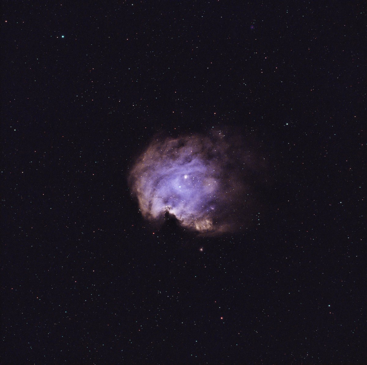 Obs_OjodeHorus's tweet photo. NGC 2175 conocida como nébula de cabeza de mono a 6350 AL en la constelación de orión en paleta HOO.
📷ASI533MC Pro+Antlia alp-T🔭ED72+0.85x
35x180 secs bajo condiciones malas atmosféricas.
PixInsight. https://t.co/bTXflkipoI