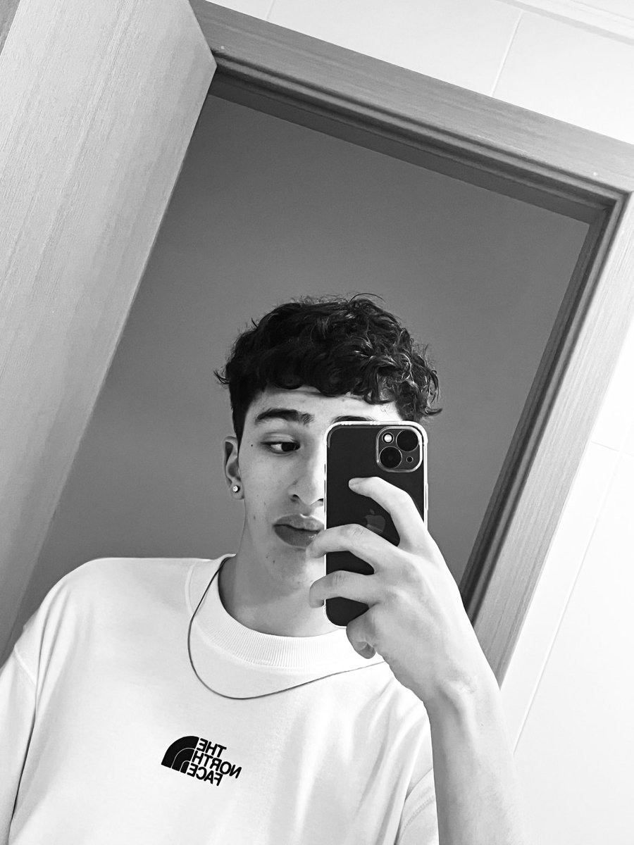 Robs🎱 tweet media