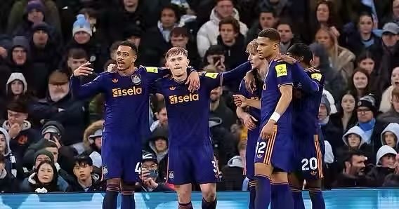 Full Time: Manchester City 2–1 Newcastle United ⚫️⚪️

A tough night at the Etihad. Plenty of effort, some good spells, but ultimately City take the points. There were positives to take, but also reminders of the level required.

Read our full match report and analysis here ⬇️