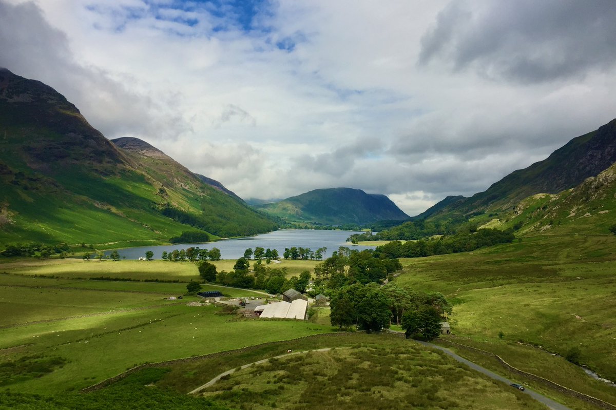 Buttermere #landscape #lake #cumbria #thelakedistrict #photo #scenic #photography