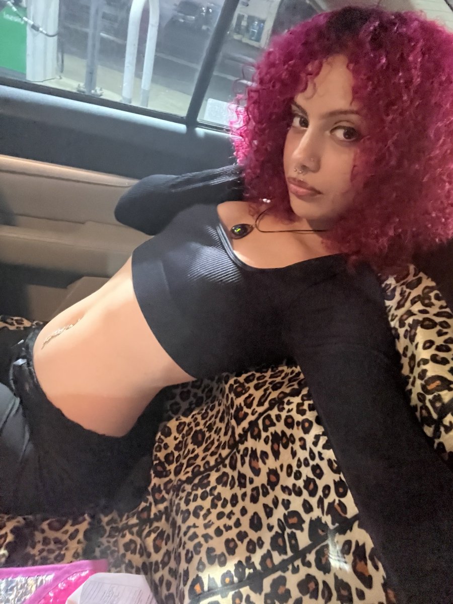 𝔇𝔞𝔷𝔷 ⋆˙⟡ tweet media