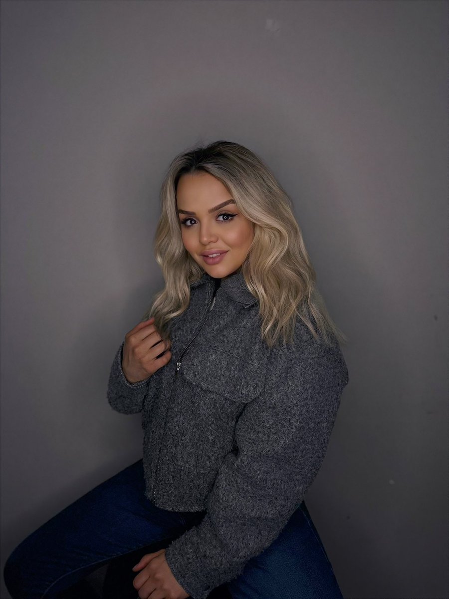 Sedannaaaa's tweet photo. 🖤 https://t.co/DhCMmoXm5D