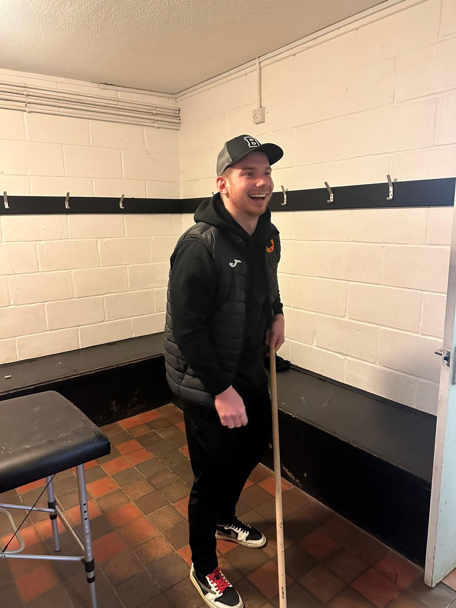 mileoak_fc's tweet photo. Man of the Match

Played so well they named the town after him. Aaron Loxwood with a top display at centre half today

Good to have you back fit

🧡🖤 https://t.co/fXsWFtkl69