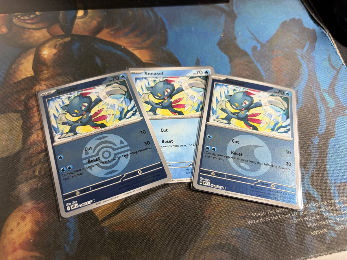 Finally got 2 ‘packs’ of Ascended Heroes! And look at that! I got the 3 cards I really needed!