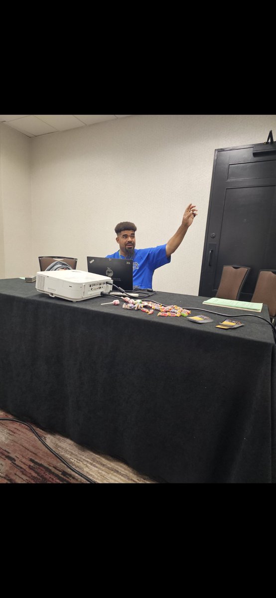 Tally Adams tweet media