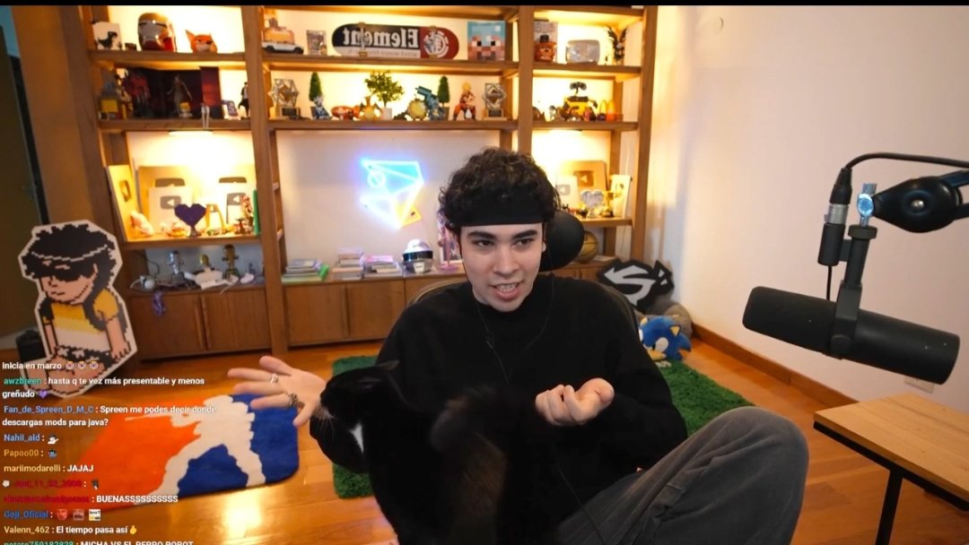 Que linda q es micha y su empleado humano