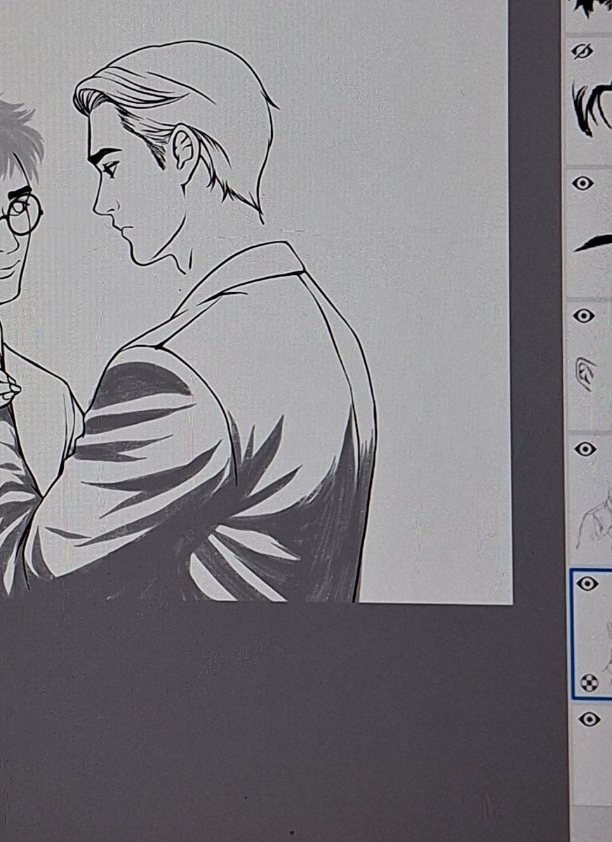 arax_am's tweet photo. The funniest thing that happened to me this year was that I messed up a person's request! And drew Draco with his back to the viewer. I had to flip them over in a new drawing. But Draco's face is here>>>> https://t.co/JG52rhRGGw