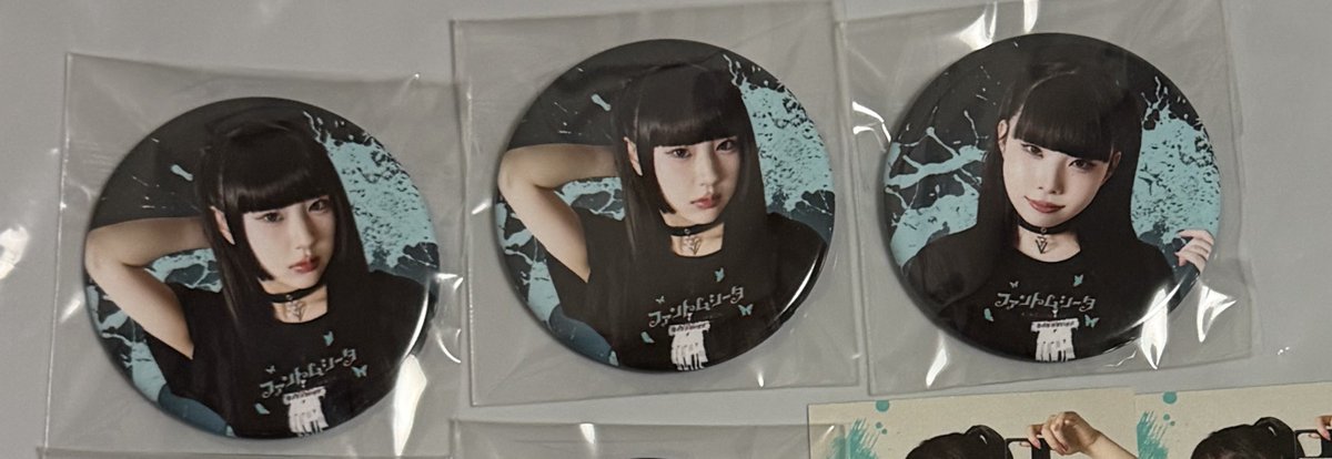 🦋ファントムシータ🩸 一日店長イベントグッズ交換 譲） 百花缶バッジ