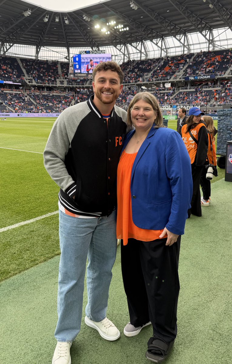 Kris Petersen tweet media