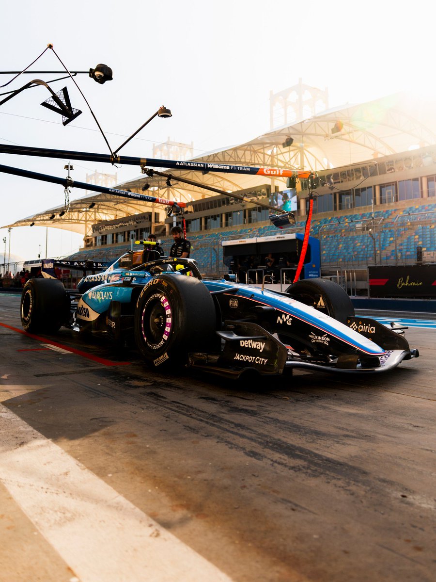 How will the Williams team perform this season? 

Top half or bottom half of the grid?  

(<a href="/WilliamsF1/">Atlassian Williams F1 Team</a>) #F1