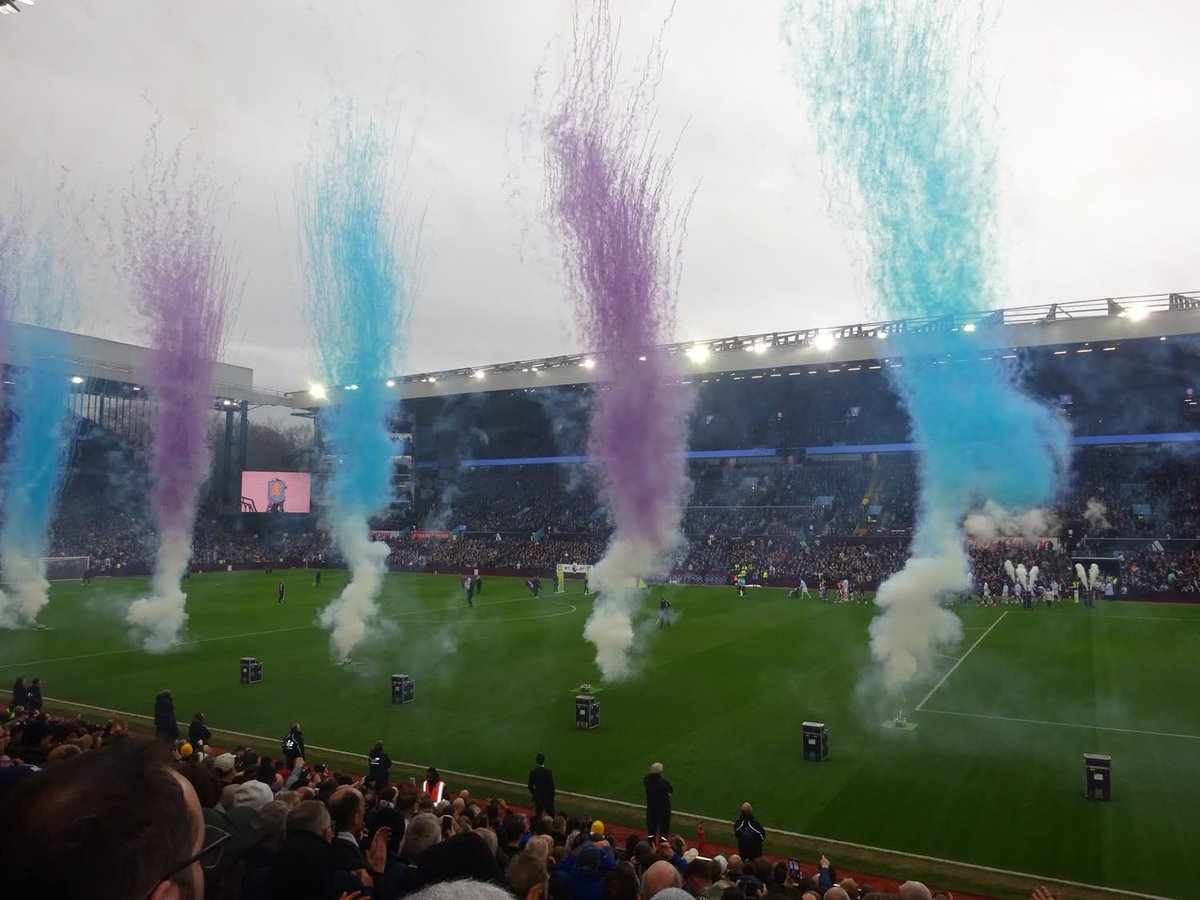 Debbington tweet media