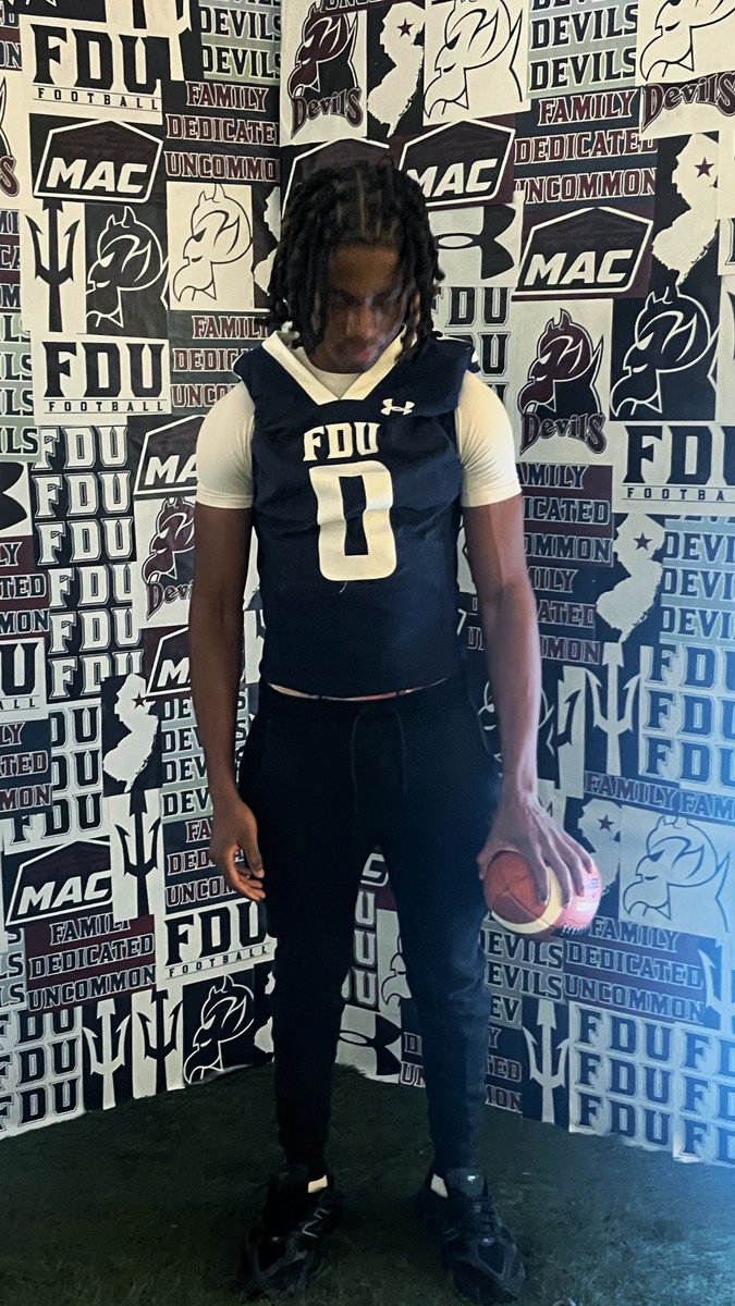 9routez's tweet photo. Thank you to @FDUFootball as well as @CoachAVC_FDU for the amazing visit today AGTG🙏🏾‼️ https://t.co/PWNxkVFuX6