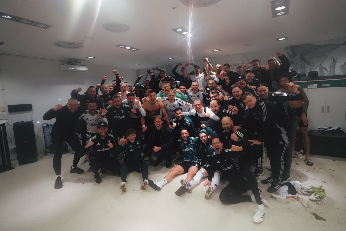 Legia Warszawa tweet media