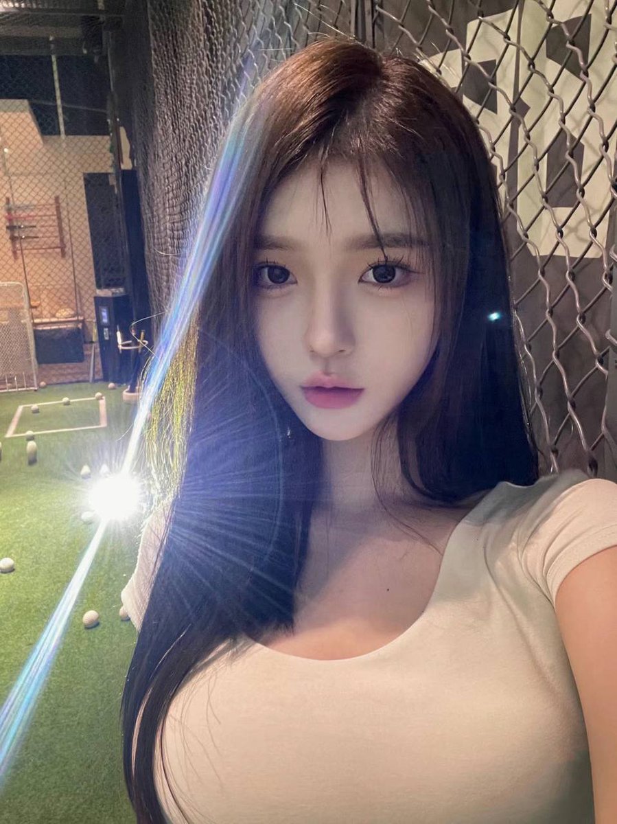 Raptorfy's tweet photo. 天啦，
看着自己被狠狠干屁眼的影片，
那种刺激感直冲脑门，
好爽！
身体不由自主地扭动，
快感一波接一波。
这反差也太大了，
我这母狗样自己都爱！
#反差 #母狗 #Wataa https://t.co/AIlU0KmPOL
