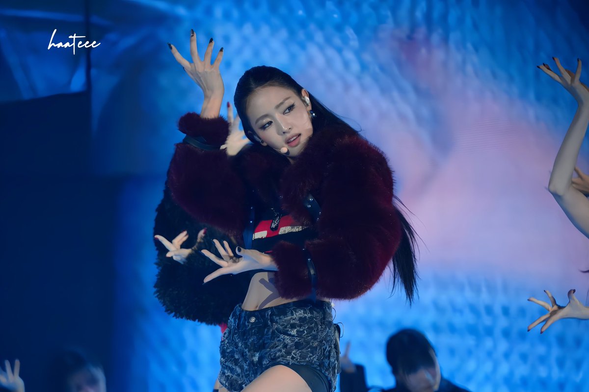 HETONG1023's tweet photo. 260221💥Syncopation Seoul Day1
너무너무너무 멋지다!!!!🫰🏻🫨👍🏻
#idle #민니 #MINNIE #มินนี่ #아이들 #金米妮 https://t.co/2ZhePpjSK7