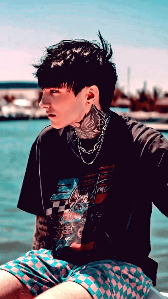 Precioso 🖤