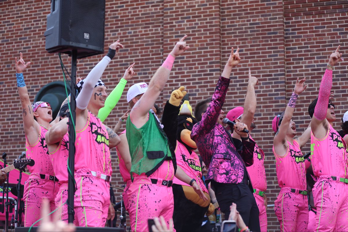 Robert Shirley tweet media