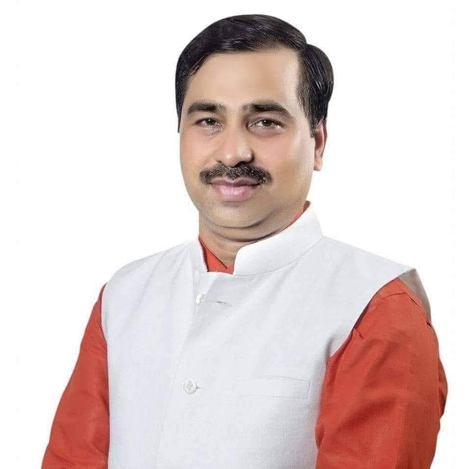 RohitNadan's tweet photo. बहुमुखी प्रतिभा के धनी, देववंद विधानसभा से लोकप्रिय विधायक एवं उ०प्र० सरकार में मा० राज्यमंत्री श्री @BrijeshSinghBJP जी आपको जन्मदिवस की हार्दिक बधाई एवं शुभकामनाएँ।
ईश्वर आपको उत्तम स्वास्थ्य व दीर्घायु जीवन प्रदान करें। https://t.co/kpEFWjlL9G