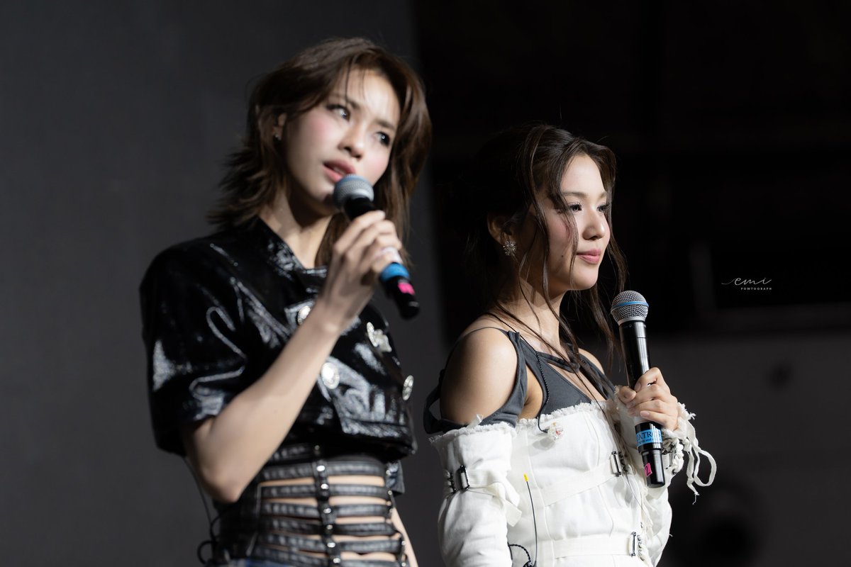 Pow_141511's tweet image. 🇵🇭🧡💜🌷

EMIBONNIE 1ST TIME IN MANILA
#EmiBonnie1stFMinMANILA
#EmiBonnie