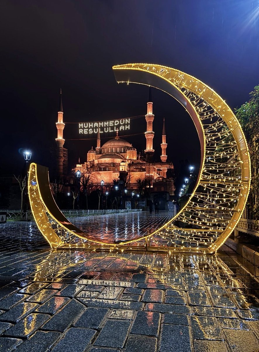 💫 SULTAN AHMET VE MAHYASI.

🤍HOŞGELDİN YA ŞEHRÎ #RAMAZAN 

#HayırlıRamazanlar 🤲🏼