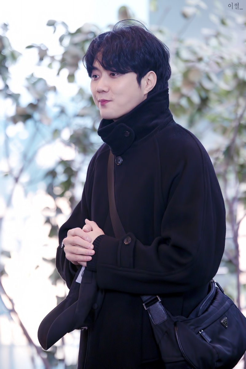 Yissull_Photo's tweet photo. 260218 렌트 퇴근길; #유현석 배우님 https://t.co/y31rTXYcqn