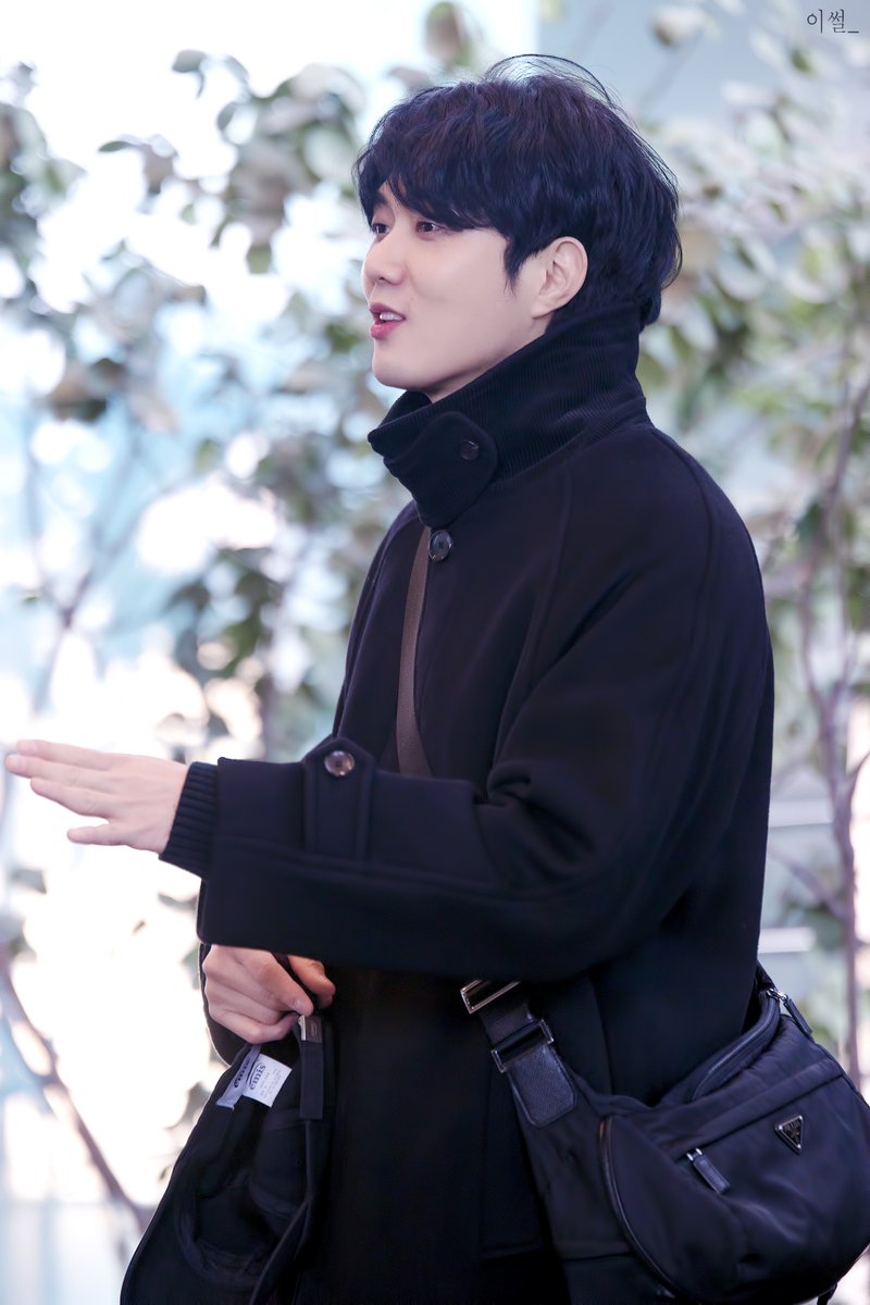 Yissull_Photo's tweet photo. 260218 렌트 퇴근길; #유현석 배우님 https://t.co/y31rTXYcqn