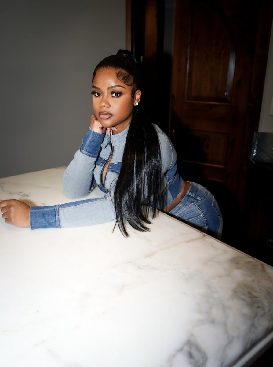 MsPrettyP_ tweet media