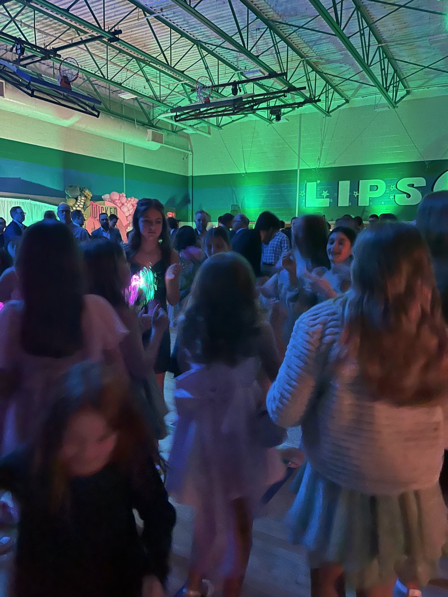 Lipscomb Elementary tweet media