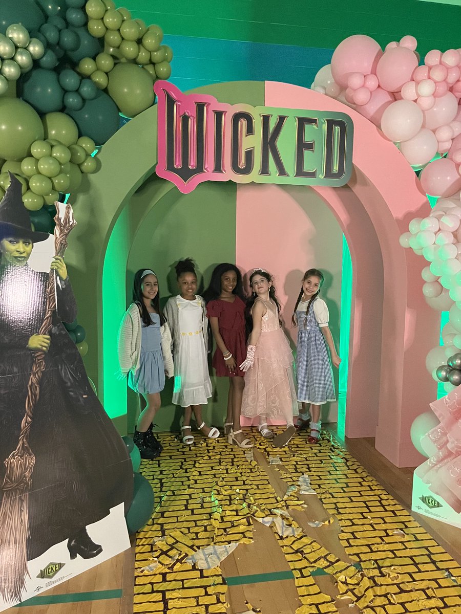 Lipscomb Elementary tweet media