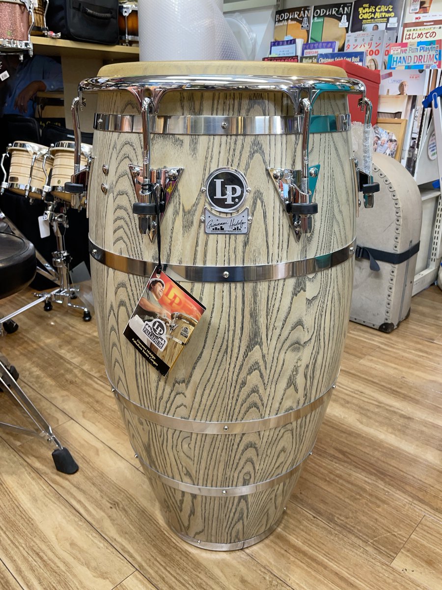 エスニックシティ】 動画内の左(奏者右手側)の楽器です In the Studio