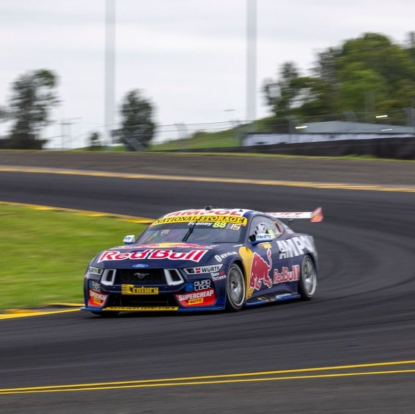 FordRacing's tweet image. #Supercars - After a thrilling Top 10 Shootout, Broc Feeney claims his first @FordMustang pole ahead of the last race of the Sydney 500. Kai Allen makes it an all Ford front row lockout in P2. 

P1-Feeney 
P2-Allen 
P4-Golding
P5-Brown
P6-Payne 
P7-Cameron 
P9-Randle 

#Repco SC