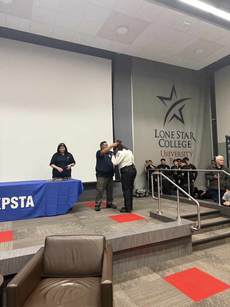 Del Valle Fire Tech tweet media