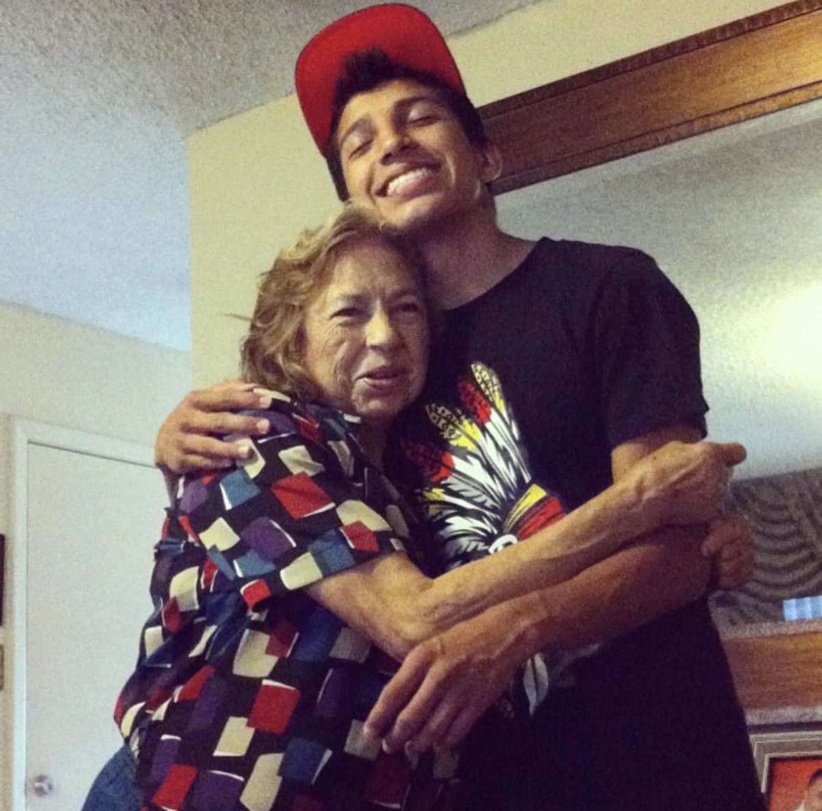 Spicy Canela tweet media