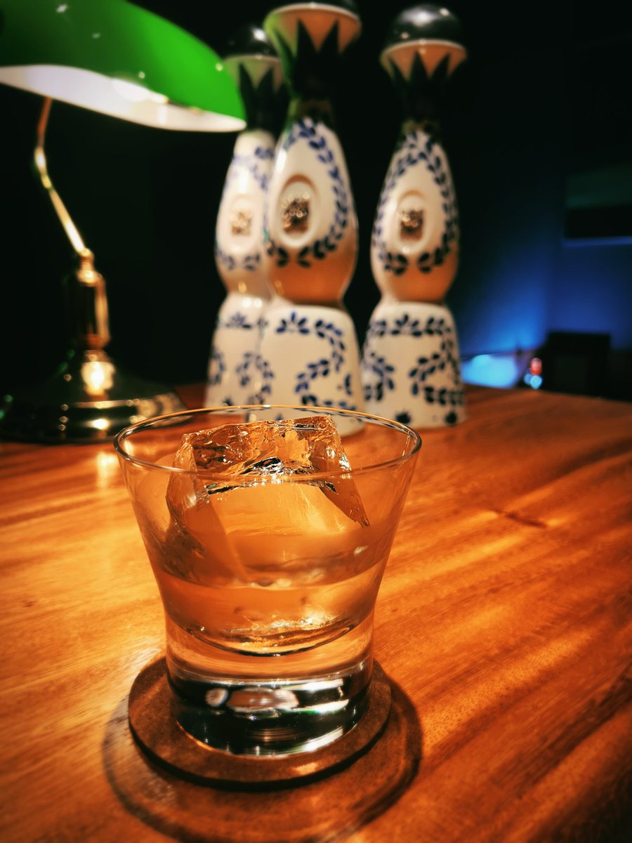 テキーラの魅力に触れた日🇲🇽 クラセアスール美味しい❣️ ＃福岡市 ＃BAR