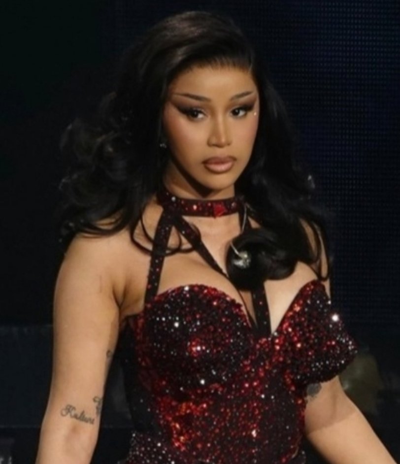 RedMedia_us's tweet photo. Cardi B just sold out Rogers Arena tonight! That makes it six SOLD OUT shows in a row for her Little Miss Drama Tour so far.

DOUBTERS cleared once again by the Brim Reaper.. 🔥🔥 https://t.co/NVtwpTSh7Y